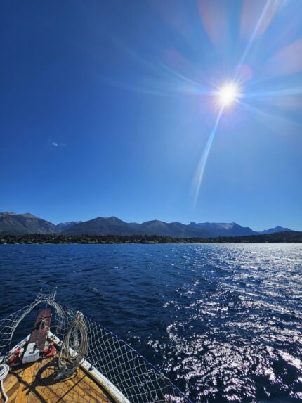 Navegación por el Lago Nahuel Huapi
